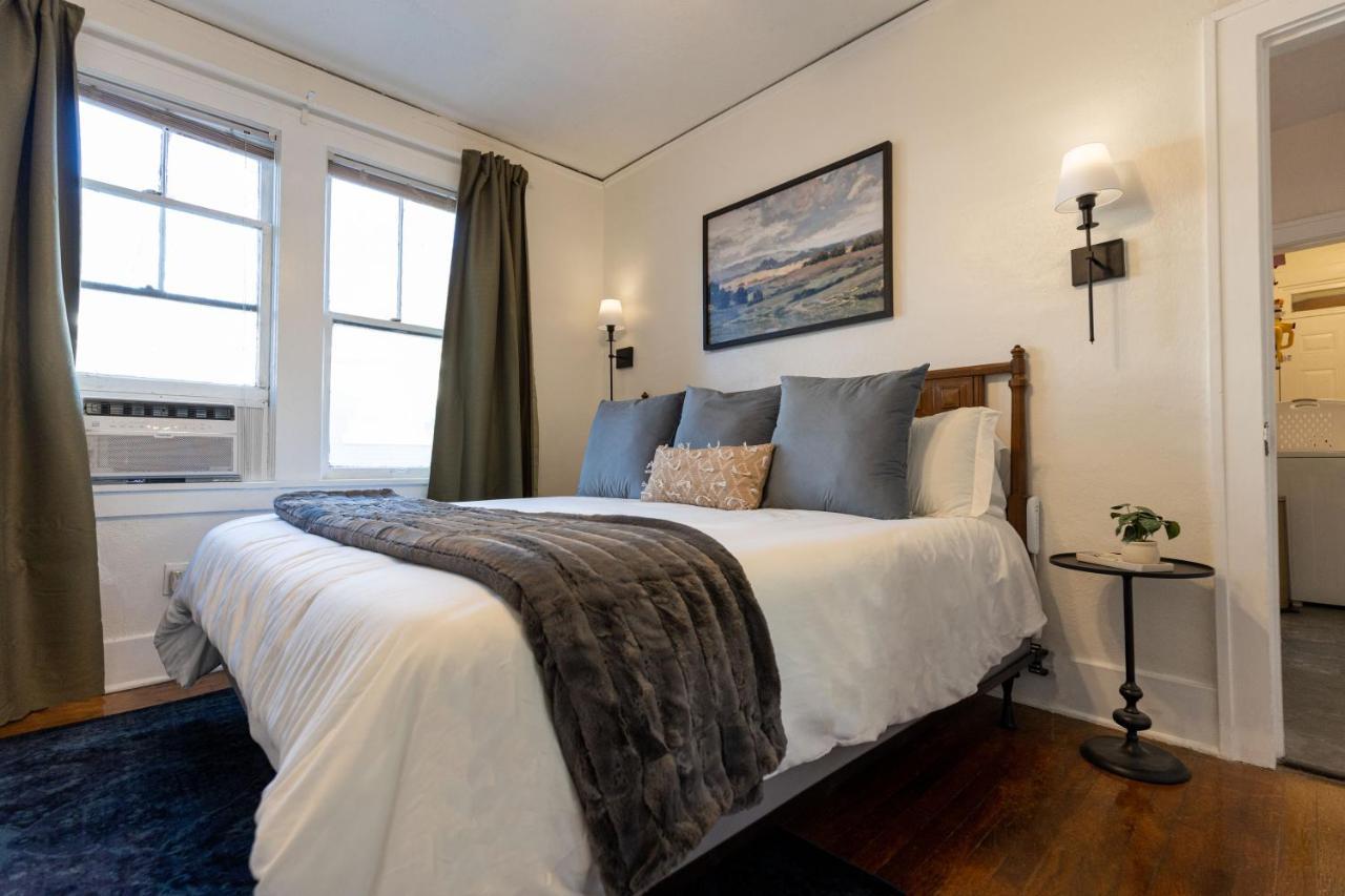 Вилла Historic Revival King Bed Midtown Memphis 68 Yes Pets Fast Wifi Free Parking Экстерьер фото